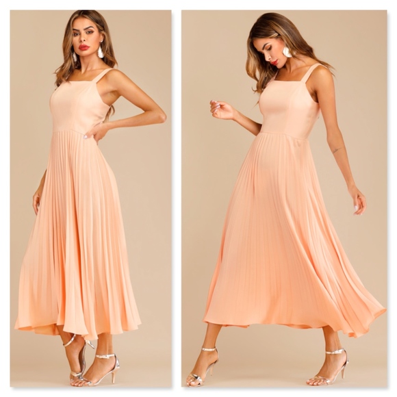 Salmon Pink Pleated Fit and Flared Long Dress - Picture 4 of 8